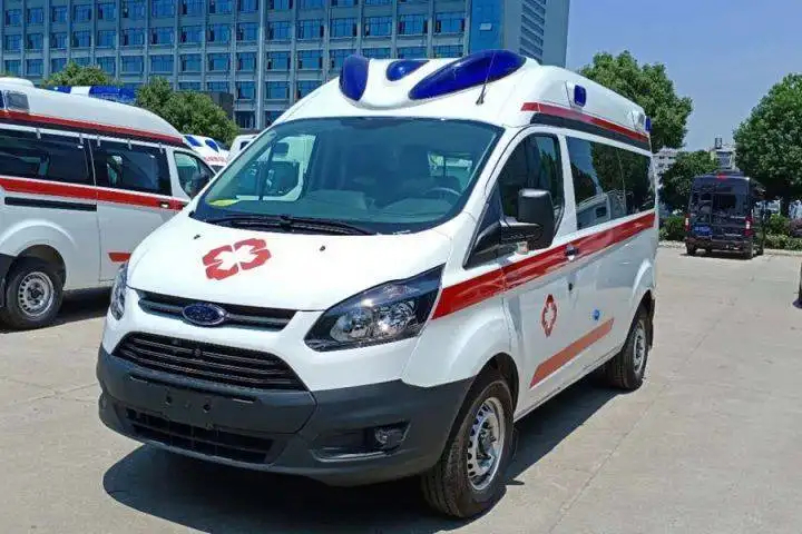 西宁长途救护车转院